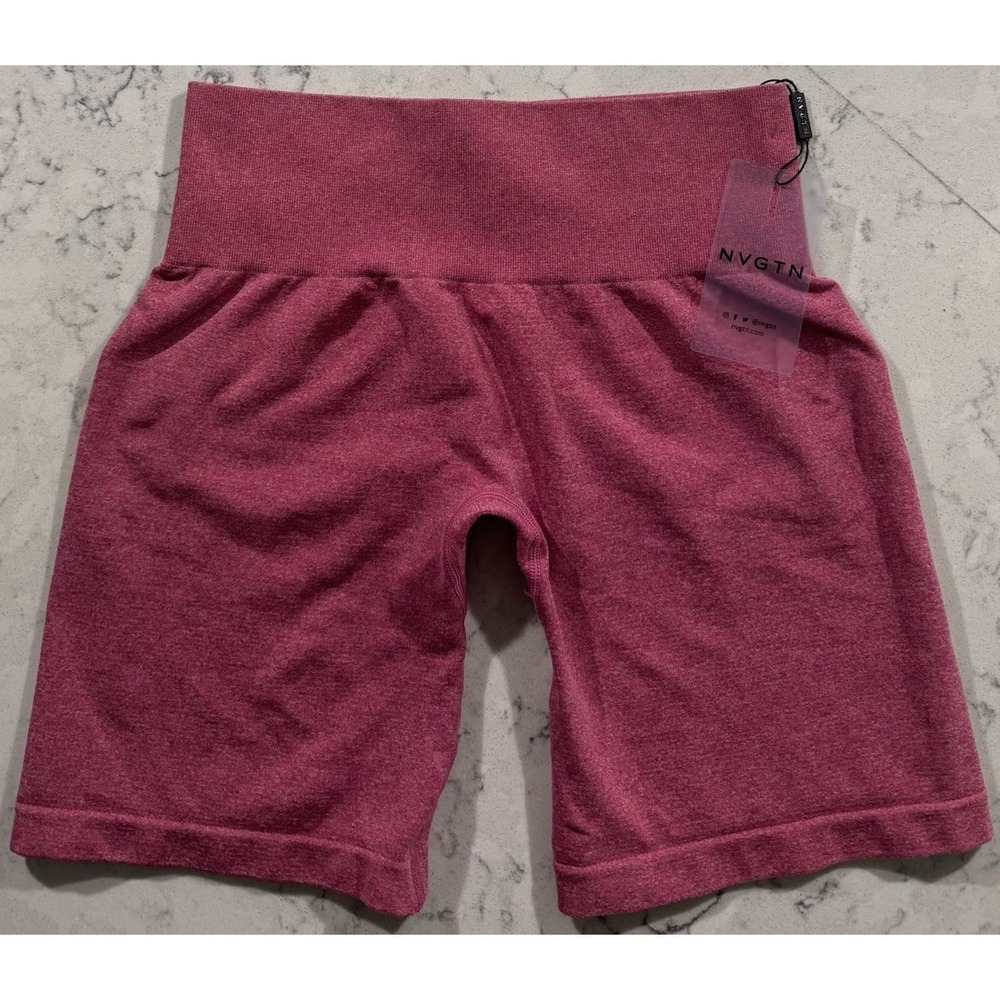 NWT NVGTN Pro Seamless Shorts Womens Medium Pink Lightweight Stretch Gym Yoga